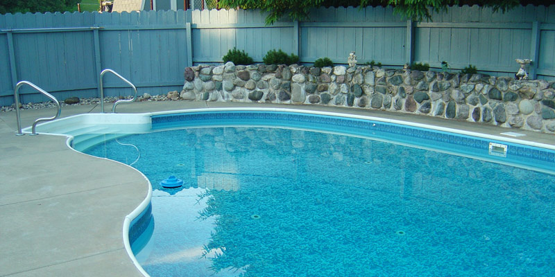 Swimming Pool Laws and Regulations 